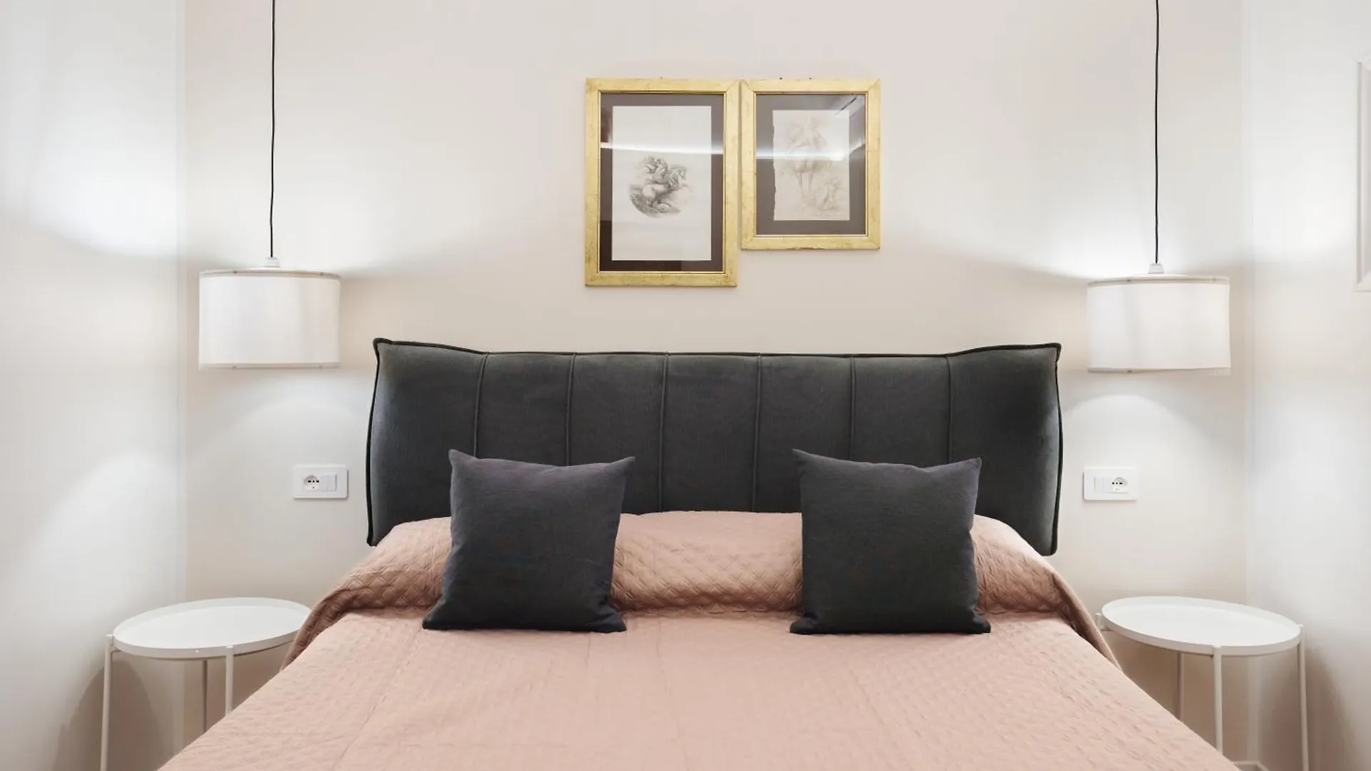 بيت ضيافة Pax Apartment روما إيطاليا